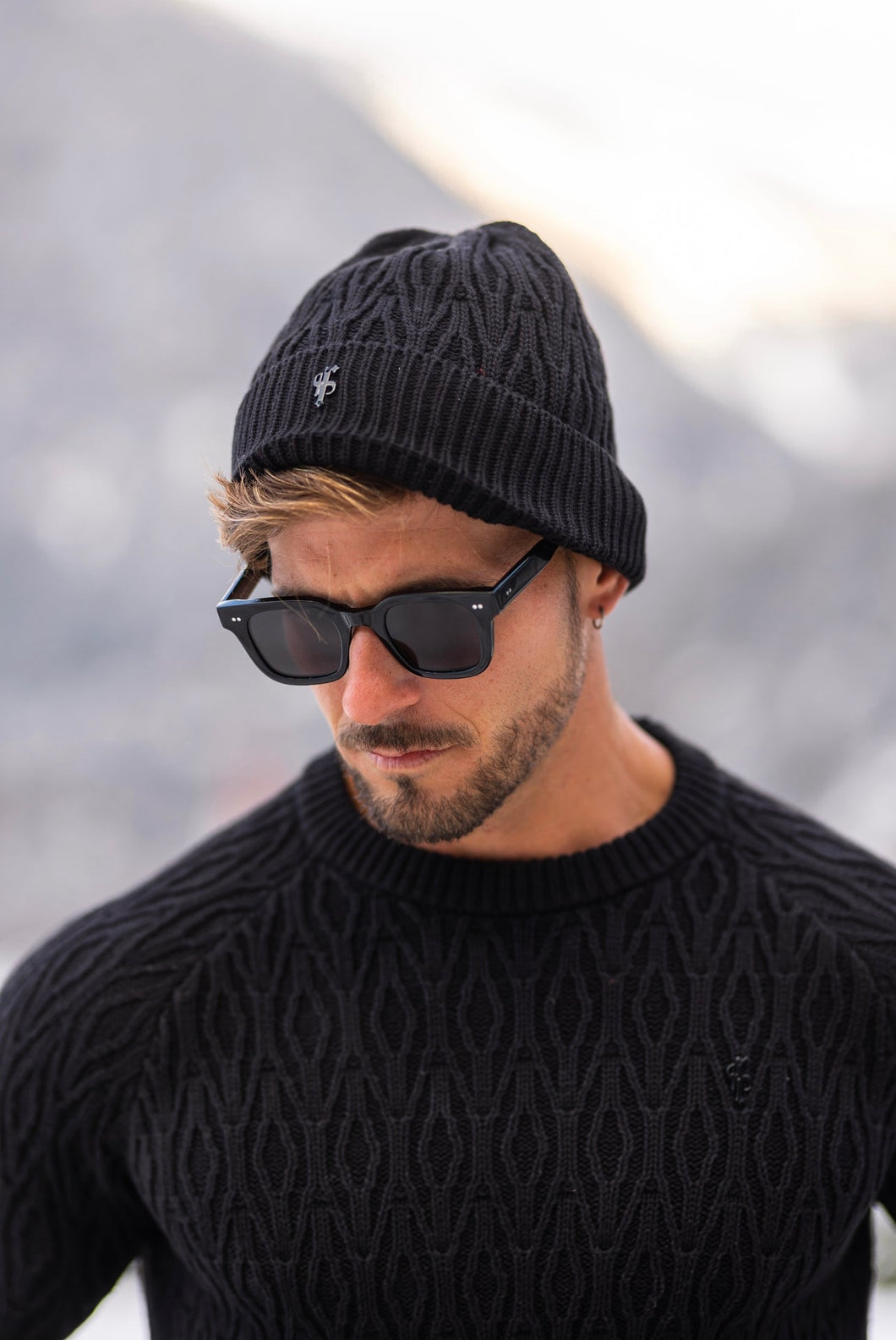 Luxury Sons Black Knitted Elongated Diamond Beanie With Metal Decal - FSN054