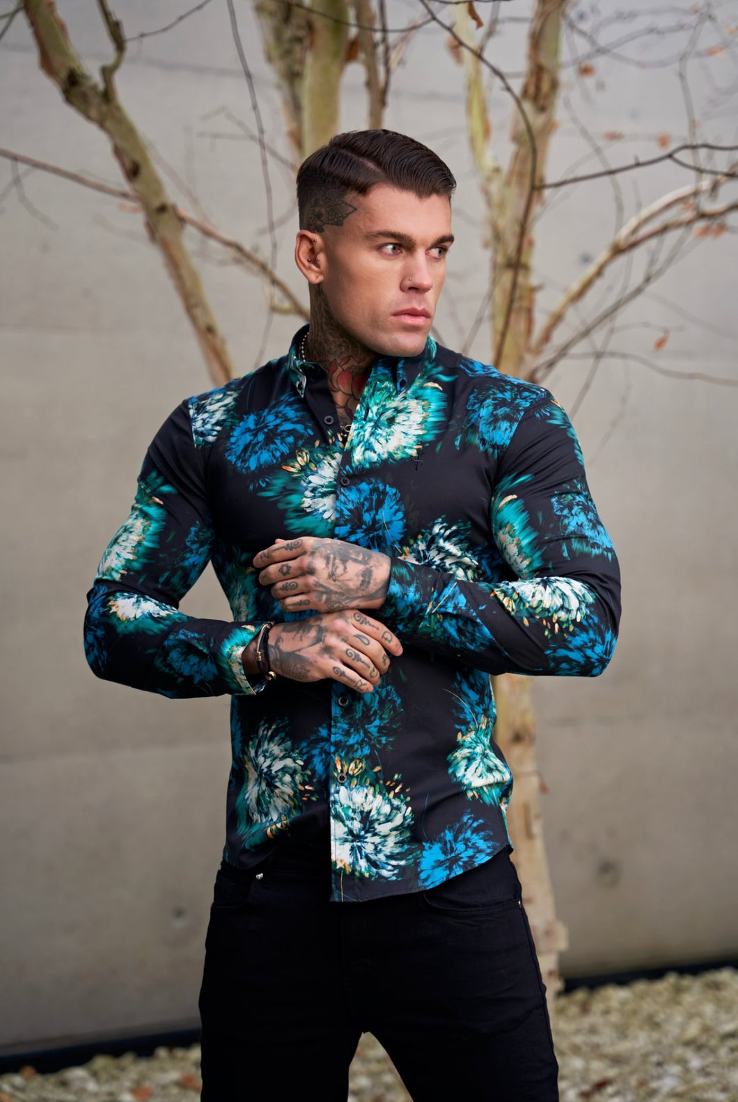 Luxury Sons Super Slim Stretch Black with Blue / Green Blurred Flower Print Long Sleeve with Button Down Collar - FS846